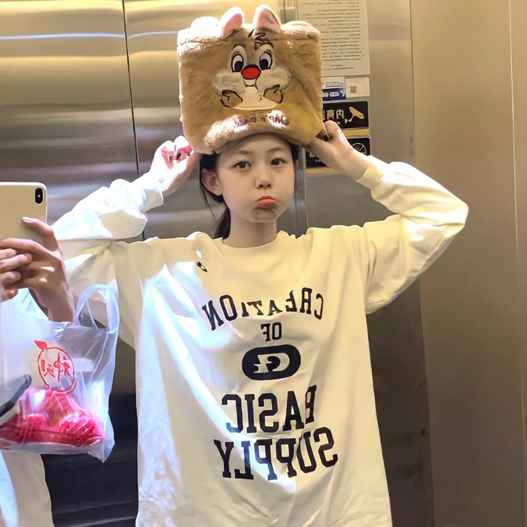云雾之间高清封面